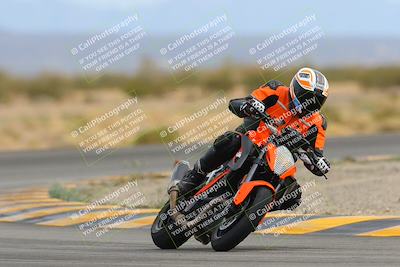 media/Jan-15-2023-SoCal Trackdays (Sun) [[c1237a034a]]/Turn 15 (1pm)/